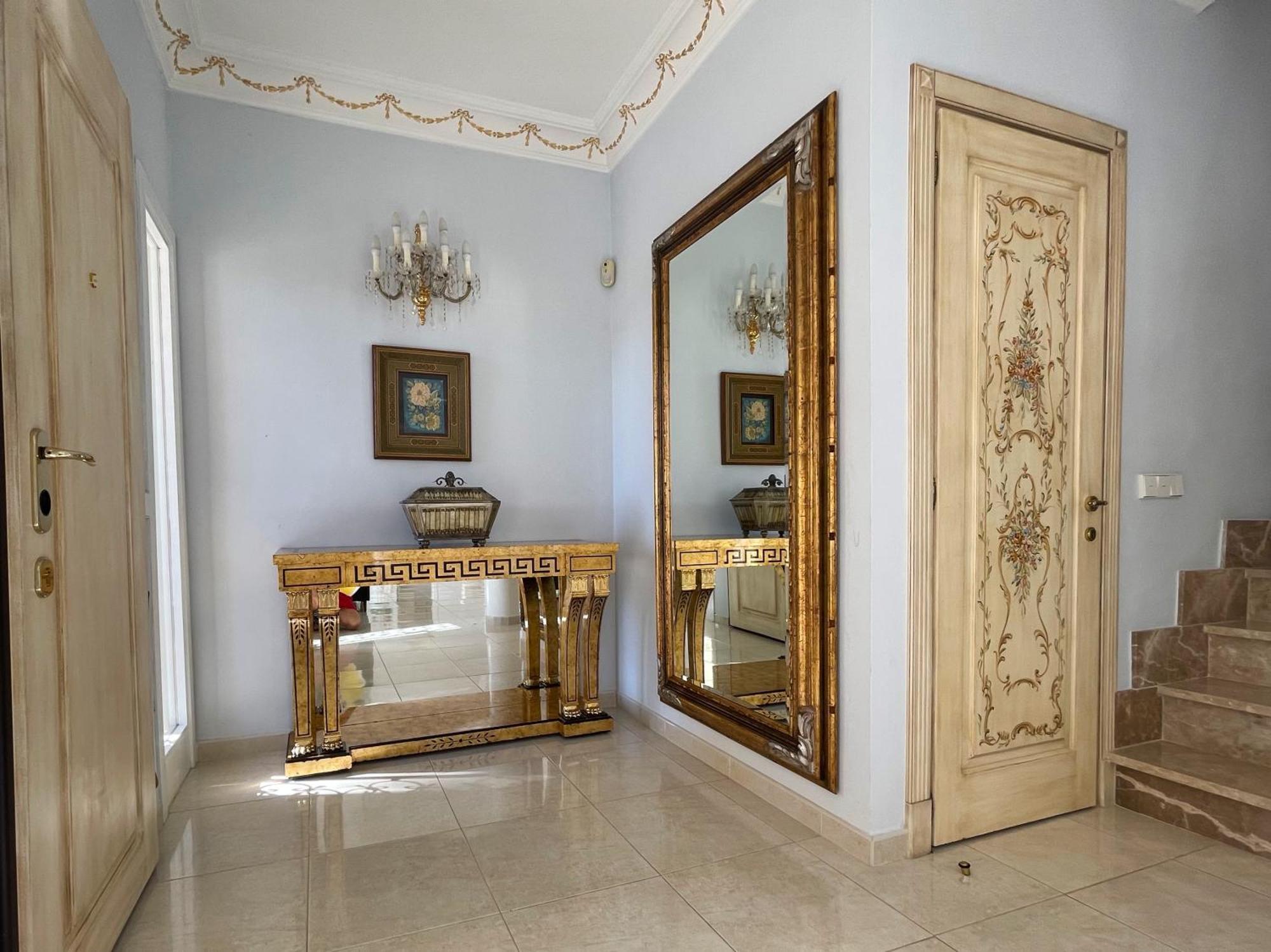 Villa Exklusive In Paguera Fuer Bis Zu 8 Personen, Mit Meerblick Und Pool